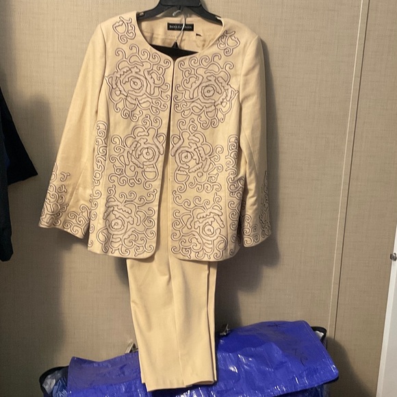 Dana Buchman Cream Embroidered Jacket - Picture 1 of 9